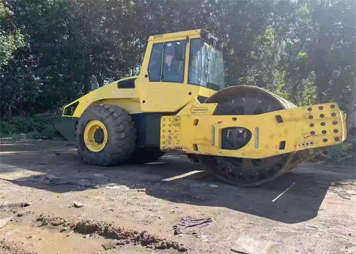25 टन की प्रयुक्त कम्पैक्टर मशीन Bomag BW 226 DH-4 Bvc सिंगल ड्रम रोलर