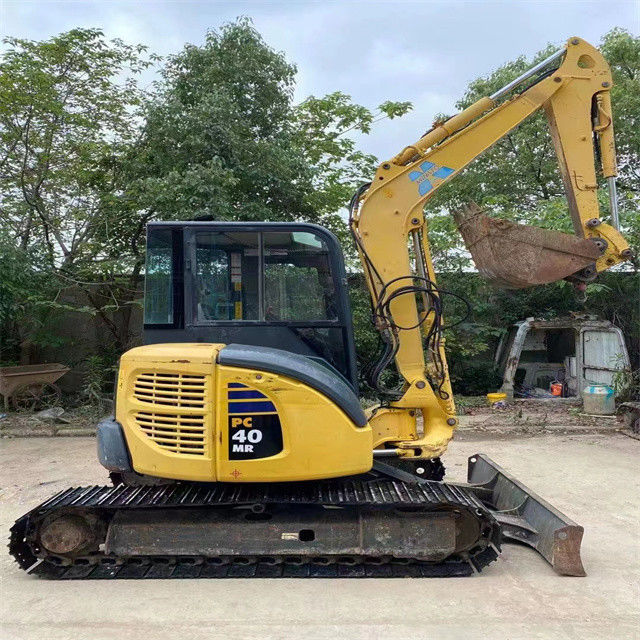 काम के लिए तैयार और अनुभवी इस्तेमाल किया जापान Komatsu पीसी 40 अच्छी हालत में बिक्री पर