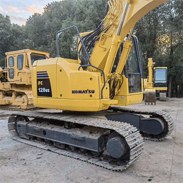 जापान से उत्कृष्ट स्थिति में बिक्री के लिए तैयार Komatsu pc128US क्रॉलर खुदाई मशीन का उपयोग करें