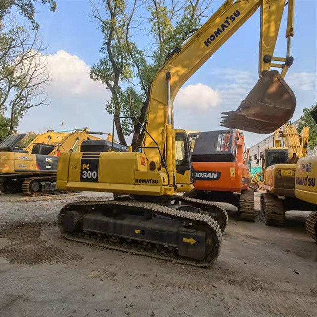 29 टन लगभग नई जापान से आयातित क्रॉलर खुदाई मशीन इस्तेमाल किया नवीनीकरण Komatsu pc 300