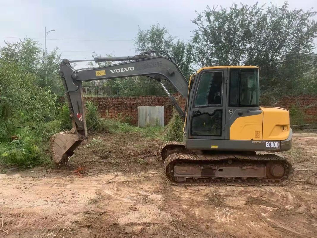 स्वीडन ने उच्च गुणवत्ता वाली वोल्वो EC80D क्रॉलर खुदाई मशीन आयात की लगभग नई 100% तैयार