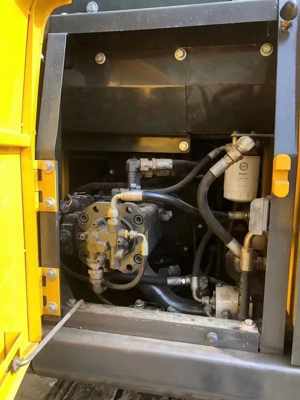 स्वीडन ने उच्च गुणवत्ता वाली वोल्वो EC140D क्रॉलर खुदाई मशीन आयात की लगभग नई 100% तैयार