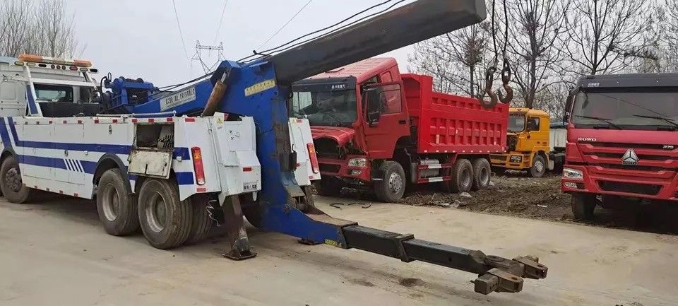 4x2/6x2/6x4/8x4/8x6/4x4/6x6 ड्राइविंग टाइप हाई पावर वाले ड्रेकर ट्रक