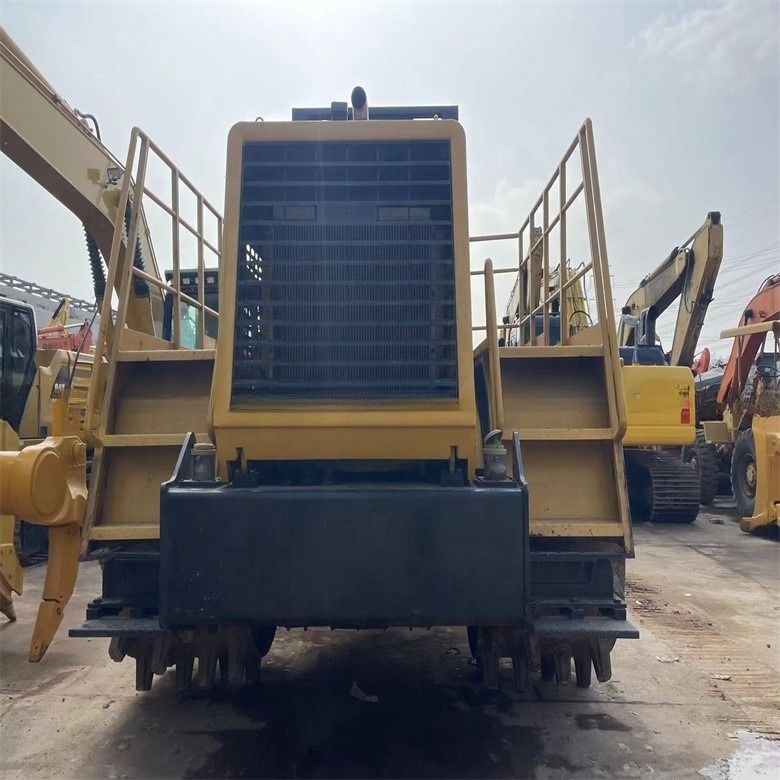 जापान निर्मित CAT 826G कॉम्पैक्ट CAT मूल 3406 DITA इंजन के साथ कम कार्य घंटों में