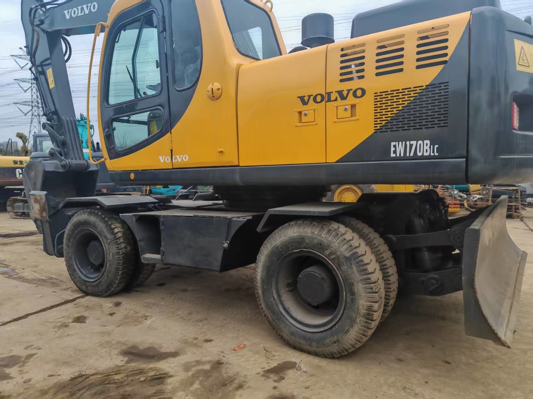 बिक्री के लिए प्रयुक्त VOLVO EW170BLC खुदाई करने वाला | चीन से विश्वसनीय सेकंड हैंड व्हील खुदाई करने वाला